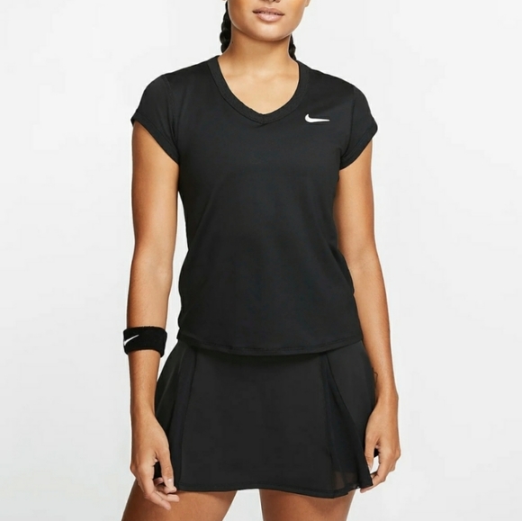 Dri-Fit V-neck Nike Workout Tee - Picture 2 of 4